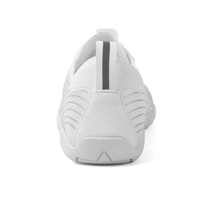 CloudOn – Orthopädische Barfußschuhe bei Fuß-, Knie- und Rückenschmerzen | OrthoHike
