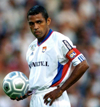 Ol. Lyon 2001/02 (Home)
